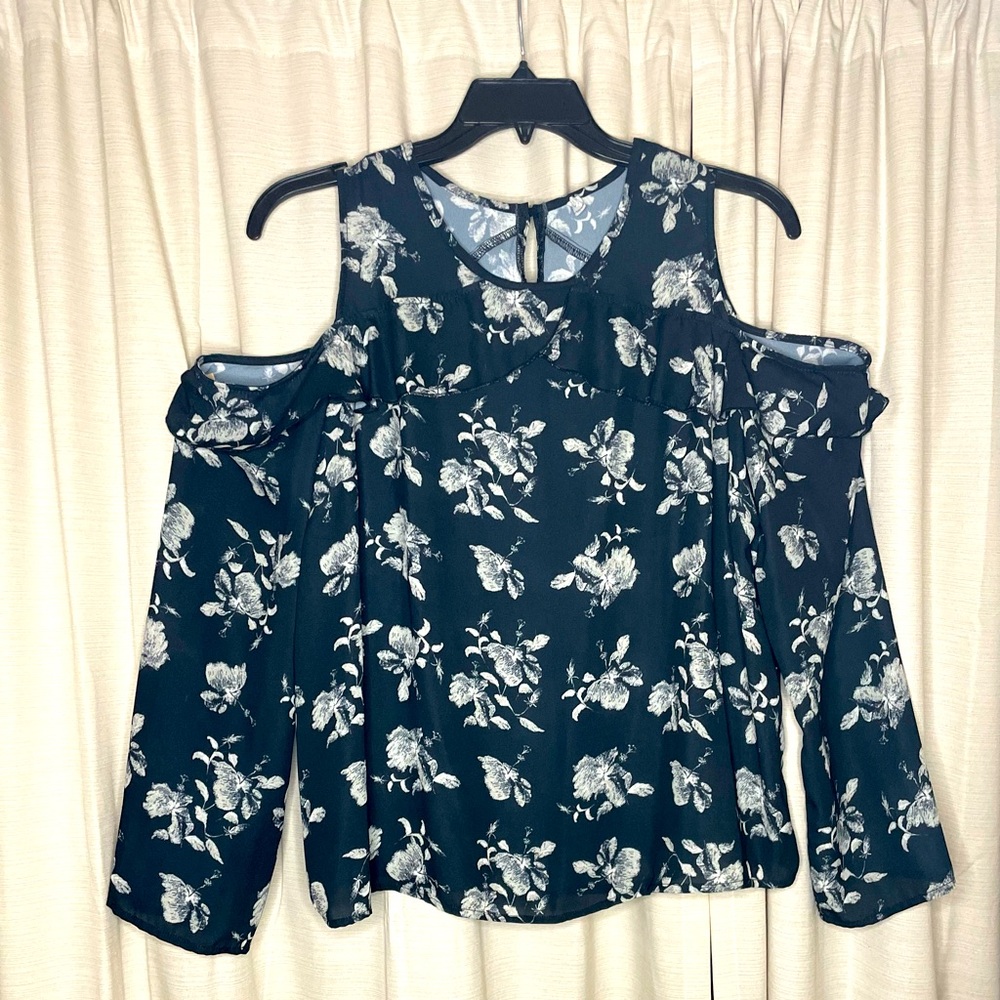 Size XL Grayson threads blouse